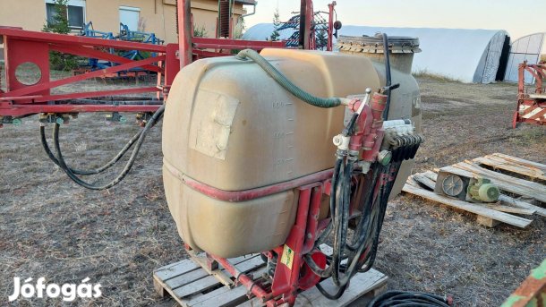 Eladó Holder 650 szántóföldi permetező