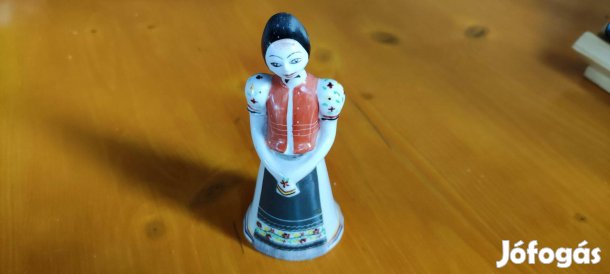 Eladó Hollóházi porcelán menyecske Kézzel Festett Kedvező Áron !!!