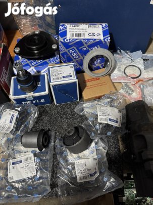 Eladó Honda Frv 2.2 dizel megmaradt új alkatrészek 