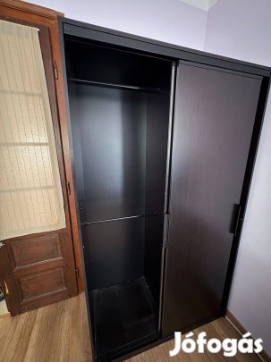 Eladó IKEA tolóajtós, tükrös, fekete ruhásszekrény