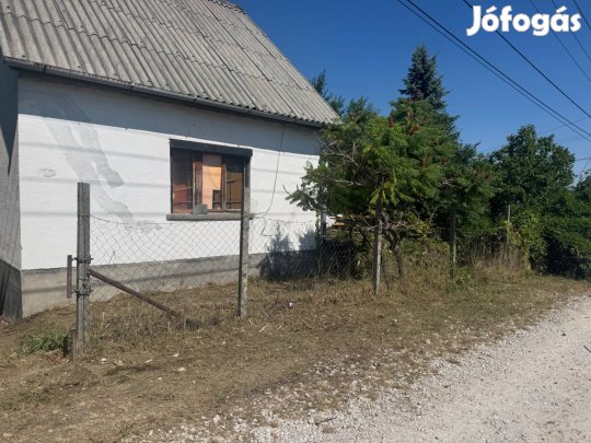Eladó Ingatlan Lábatlan