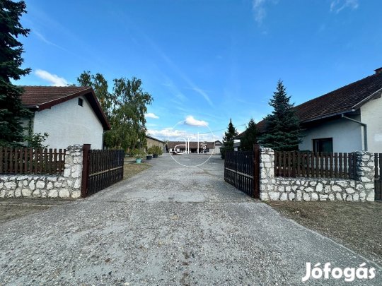 Eladó Ipari, Ásotthalom 250.000 Ft