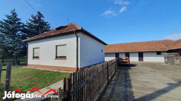 Eladó Ipari, Békéscsaba 61.900.000 Ft