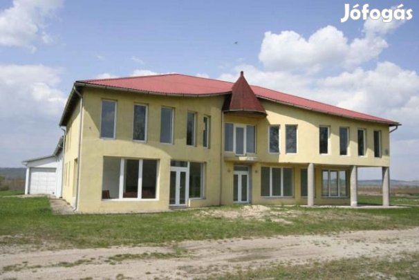 Eladó Ipari, Gönc 139.990.000 Ft