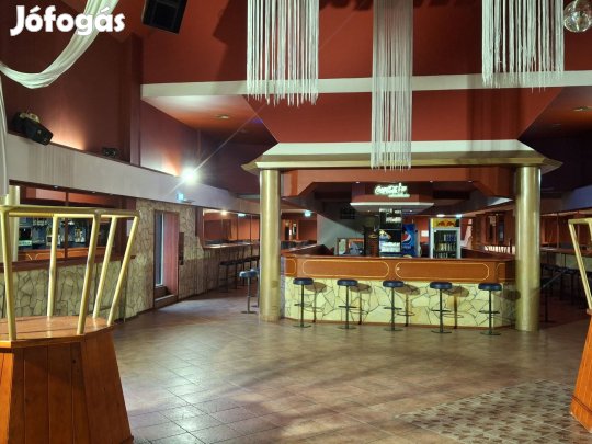 Eladó Ipari, Komló 95.000.000 Ft