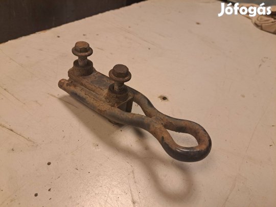 Eladó Iveco Daily III gyári vonószem