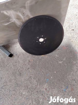 Eladó JD. Kuk.vetőgép sornyitó tárcsa