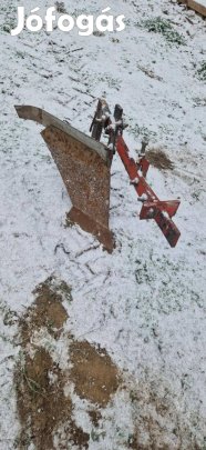Eladó Jobbraforgató eke KF-04 Szentkirályi, rotációs kapához