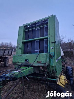 Eladó John deere 550 bálázó