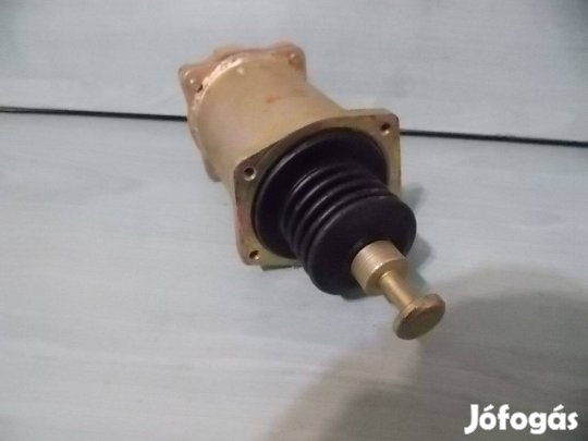 Eladó KAMAZ öninditó mágneskapcsoló Új