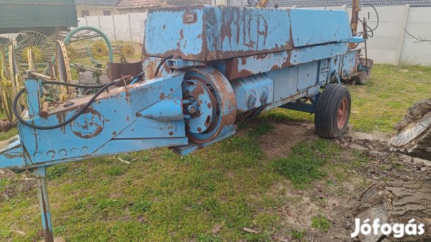 Eladó K 453 as bálázó!