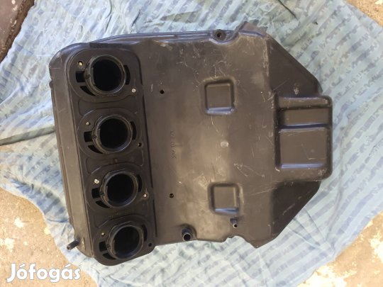 Eladó Kawasaki zx9r 1999 alkatrészek