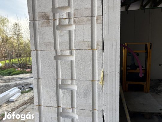 Eladó Kertes ház - Hódmezővásárhely