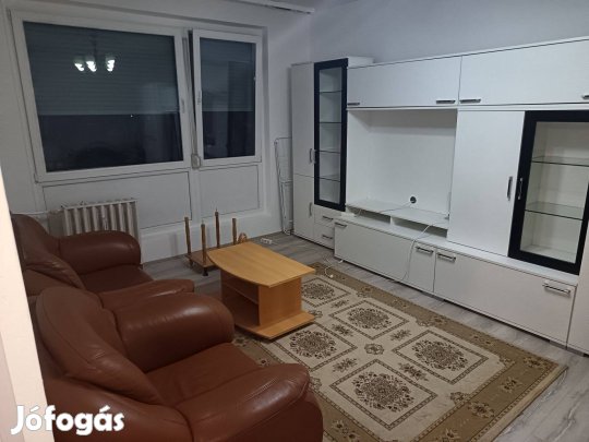 Eladó Kertvárosban 40 nm-es 1. emeleti lakás