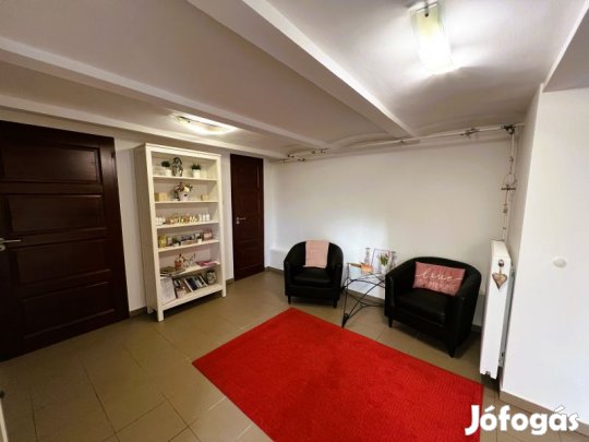 Eladó Kozármislenyben 4 szobás felújított családi ház