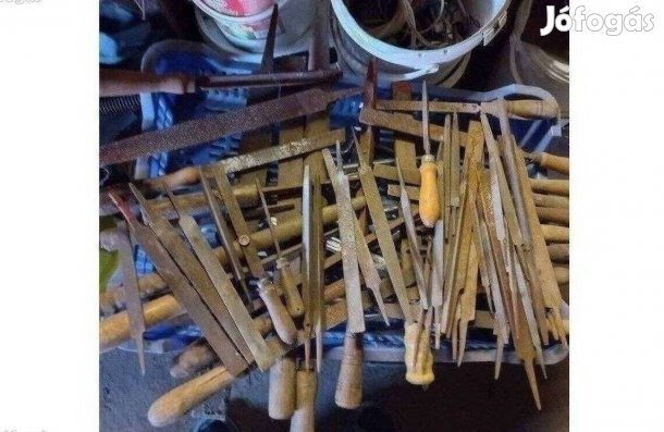 Eladó Különböző reszelő