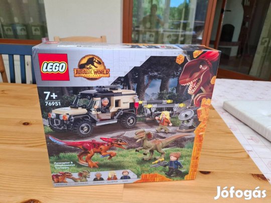 Eladó LEGO Jurassic World - Pyroraptor & Dilophosaurus Transport 76951