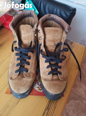 Eladó.L.L.Bean bakancs,újszerű