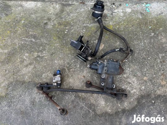 Eladó Lada Niva 1,7i gyári kormány szervó