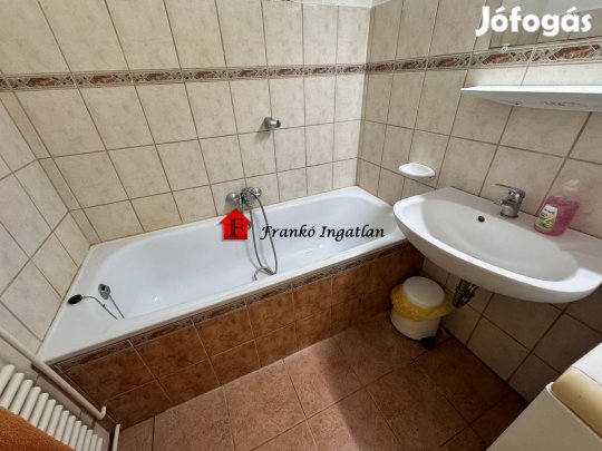 Eladó Lakás, Békéscsaba 35.900.000 Ft