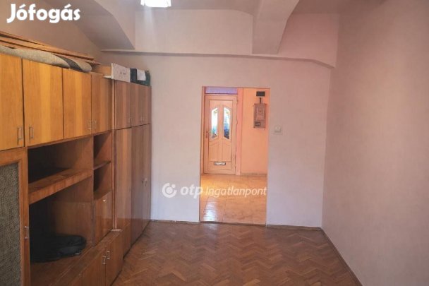 Eladó Lakás, Budapest 10. ker.