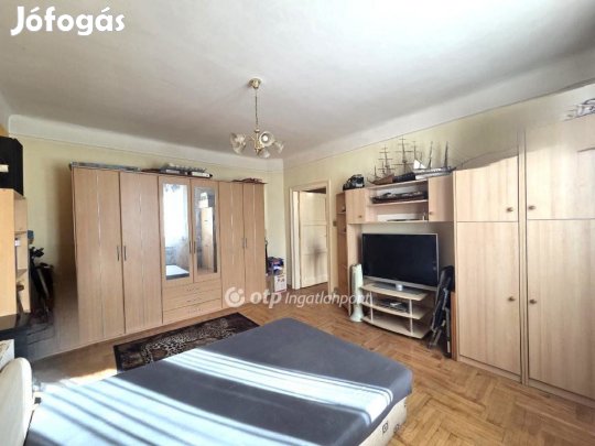 Eladó Lakás, Budapest 10. ker.
