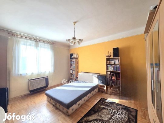 Eladó Lakás, Budapest 10. ker.