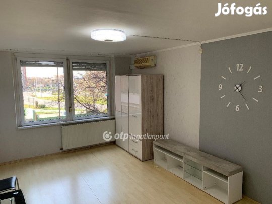 Eladó Lakás, Budapest 10. ker.