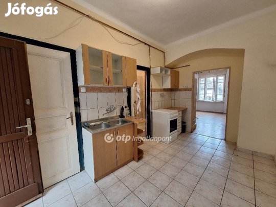 Eladó Lakás, Budapest 10. ker.