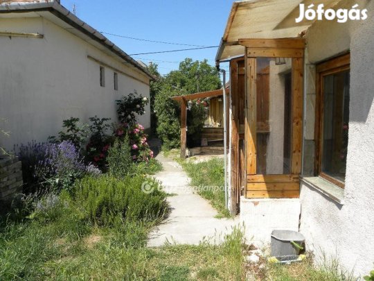 Eladó Lakás, Budapest 16. ker.