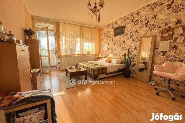 Eladó Lakás, Budapest 16. ker.