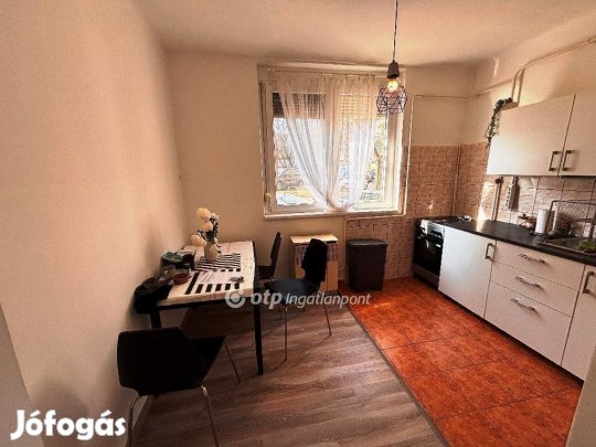 Eladó Lakás, Budapest 20. ker.