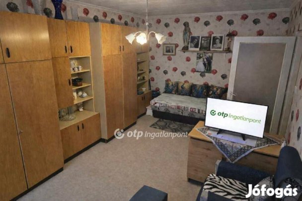 Eladó Lakás, Budapest 3. ker.