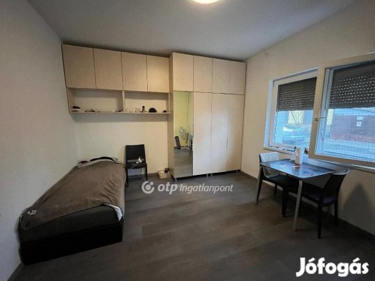 Eladó Lakás, Budapest 4. ker.
