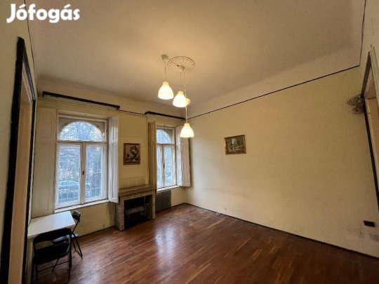 Eladó Lakás, Budapest 6. ker.