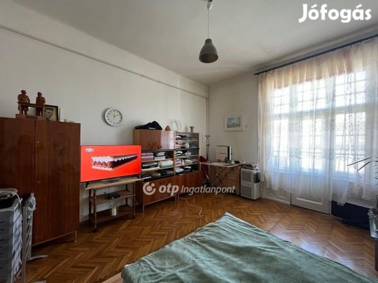 Eladó Lakás, Budapest 8. ker.