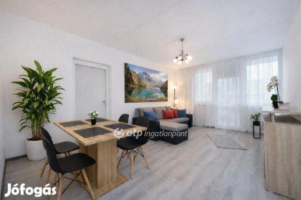 Eladó Lakás, Budapest 8. ker.