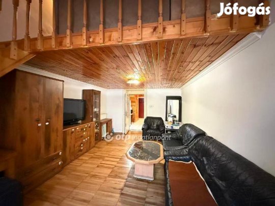 Eladó Lakás, Budapest 8. ker.
