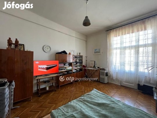 Eladó Lakás, Budapest 8. ker.