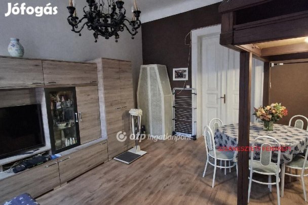 Eladó Lakás, Budapest 8. ker.