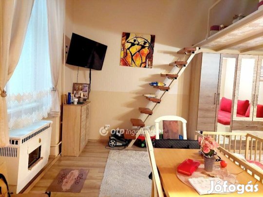 Eladó Lakás, Budapest 8. ker.