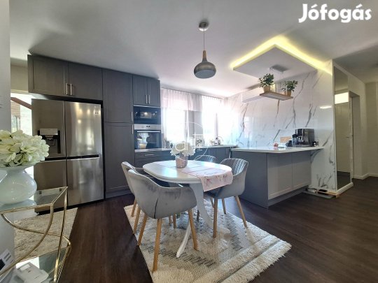 Eladó Lakás, Hódmezővásárhely 65.000.000 Ft