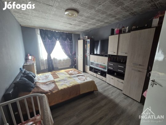 Eladó Lakás, Ózd 10.900.000 Ft