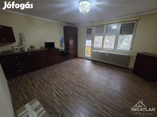 Eladó Lakás, Ózd 15.500.000 Ft