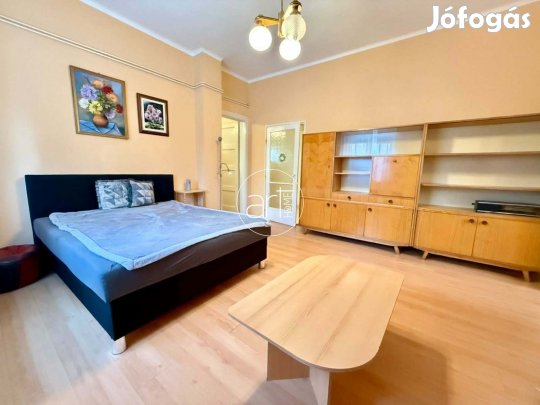 Eladó Lakás, Szeged 54.900.000 Ft