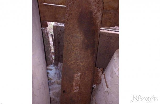 Eladó Lemez tágulási tartály