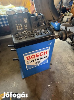 Eladó Lincos u-500 centrírozó!