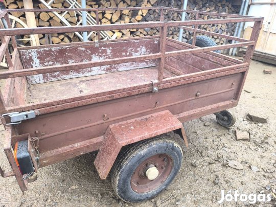 Eladó Lisz 300 utánfutó - jó állapotban