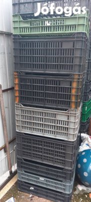 Eladó M10 és M30 ládák