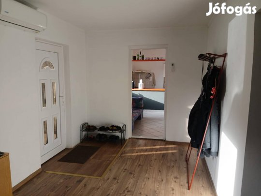 Eladó Mezőkovácsházán 3 szobás családi ház tulajdonostól 